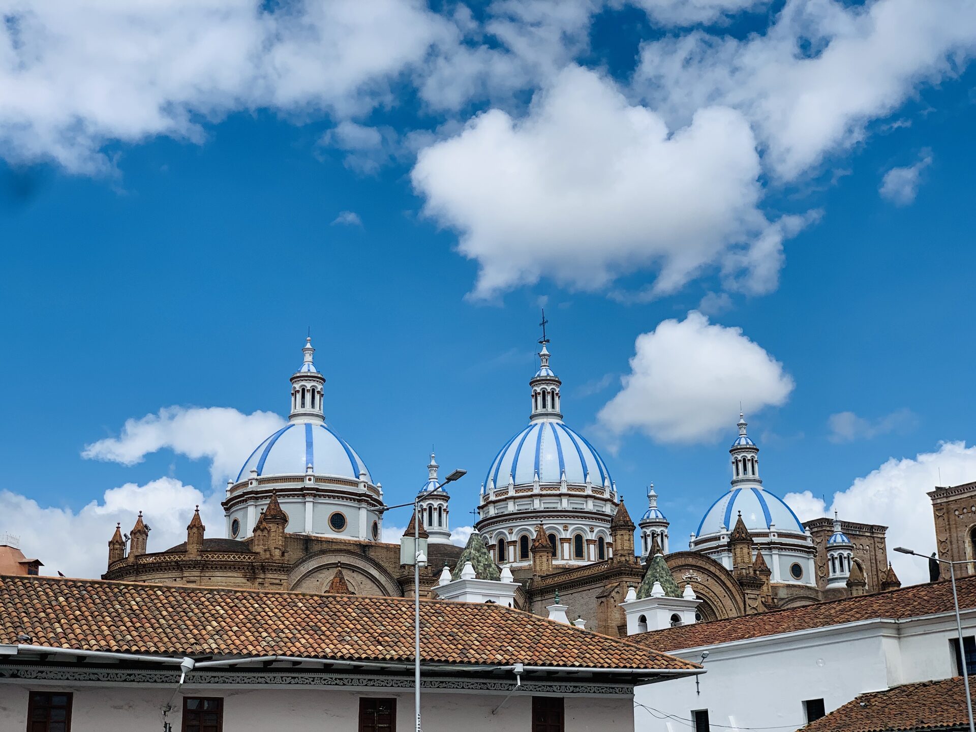 Hotel Italia Cuenca - Experience authentic Ecuadorian hospitality in the heart of the UNESCO World Heritage site